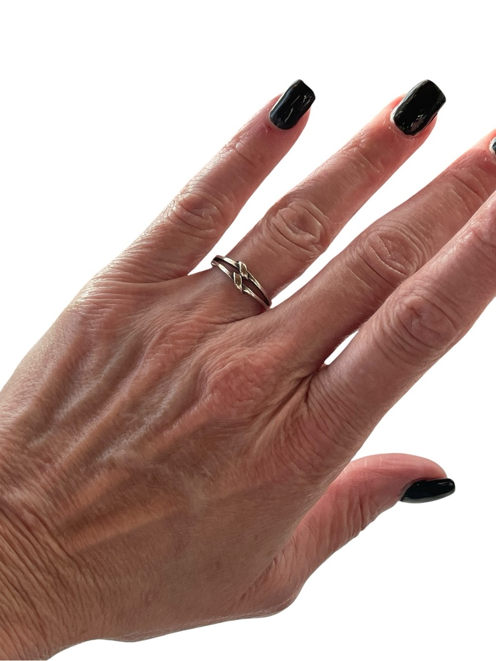 Minimalist Split Shank Sterling Silver Ring Size 6.25